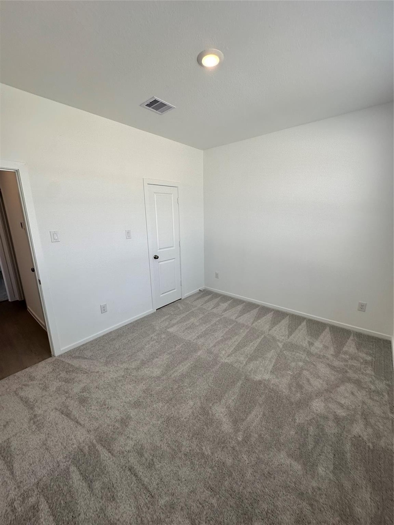 6726 Violet Clover Avenue - Photo 11