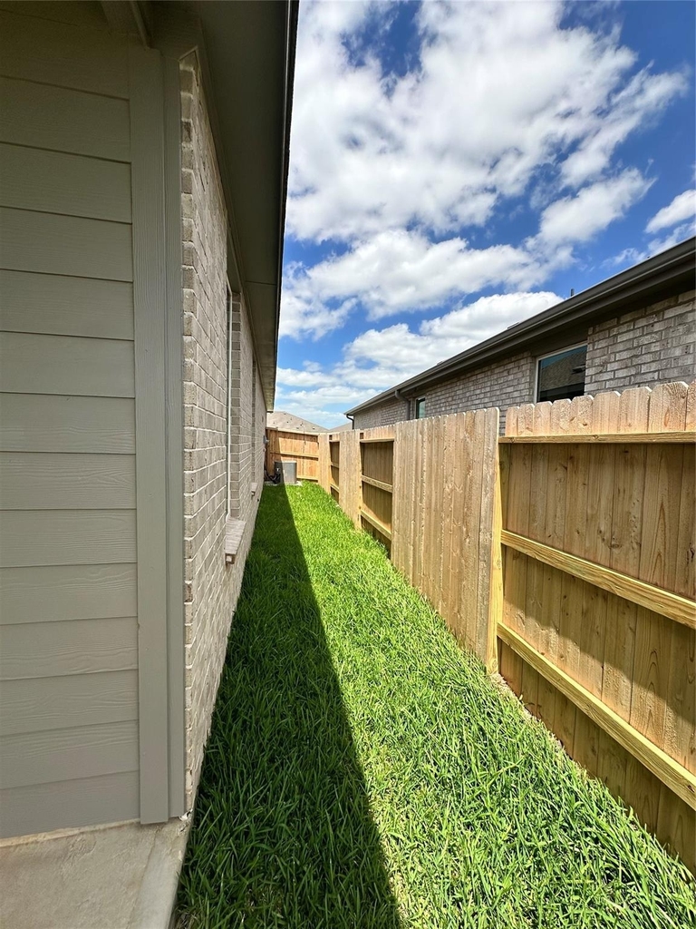 6726 Violet Clover Avenue - Photo 34