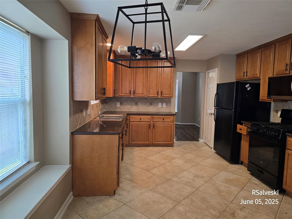 16331 Bandicoot Drive - Photo 5