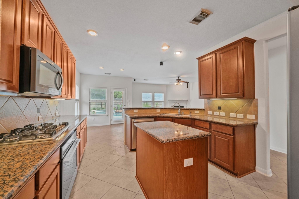 25210 Doves Gate Court - Photo 10