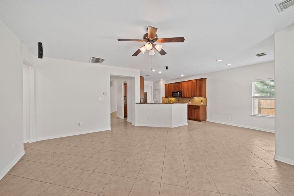 25210 Doves Gate Court - Photo 8