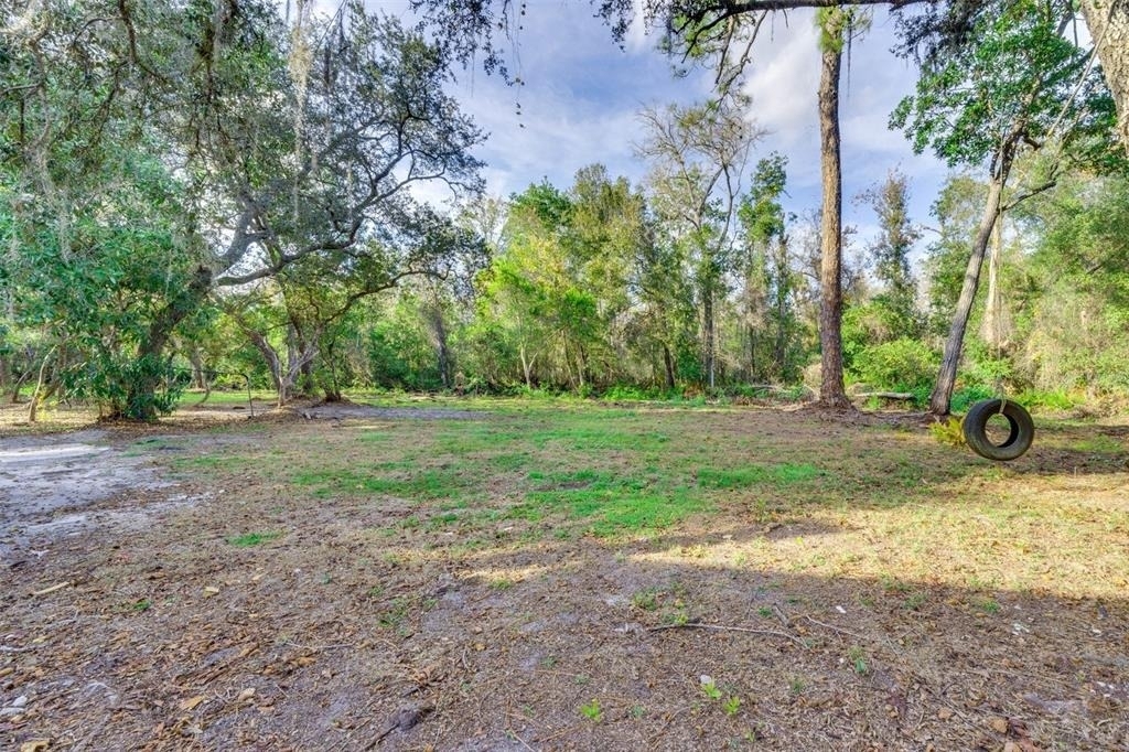 8123 Shelley Trail - Photo 18