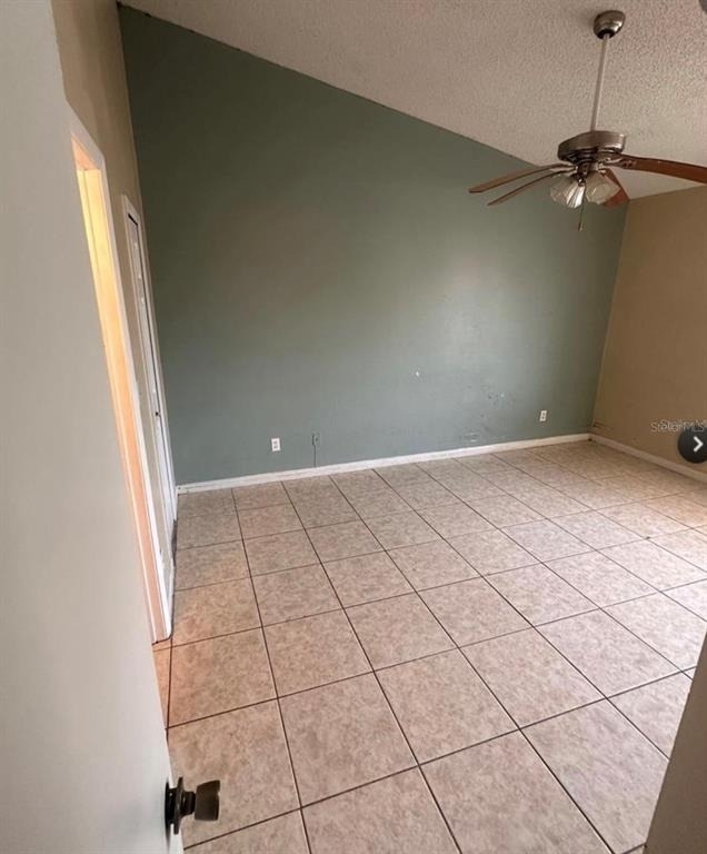 5213 Via Hacienda Circle - Photo 4