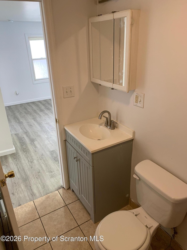 404 Railroad Avenue - Photo 10