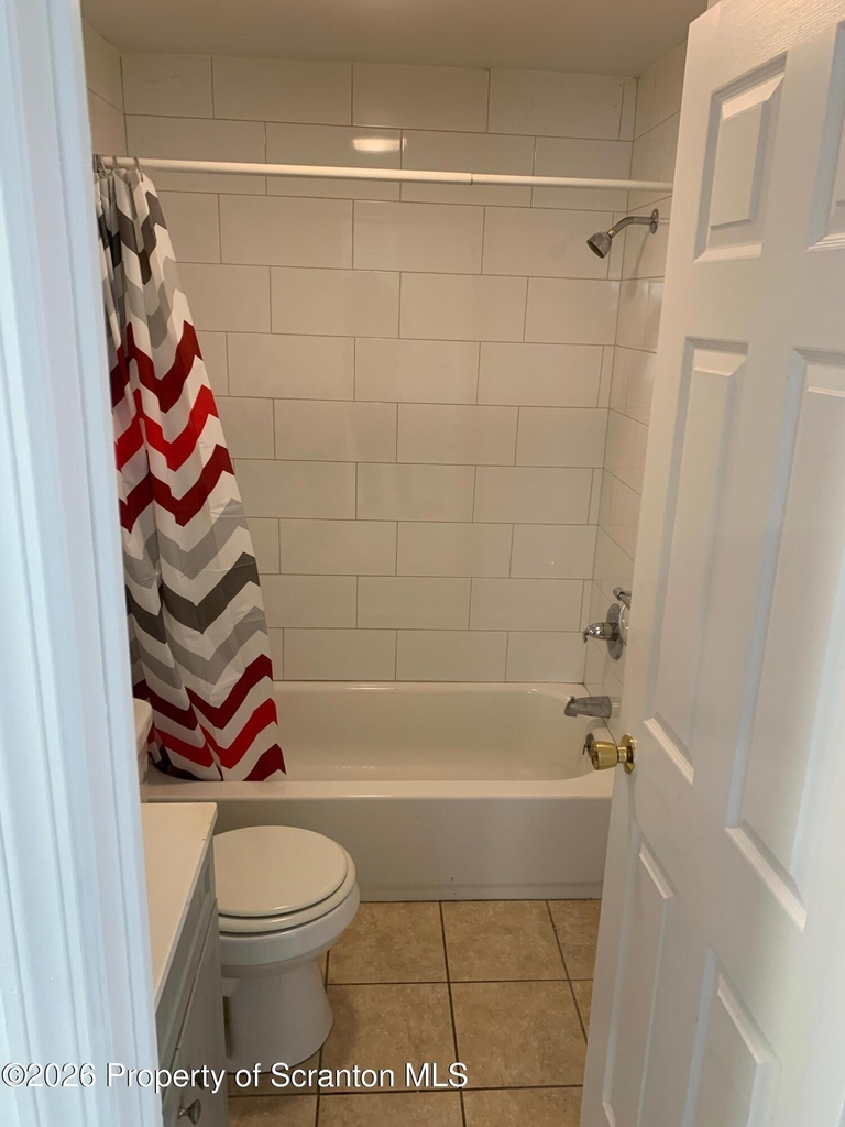 404 Railroad Avenue - Photo 9