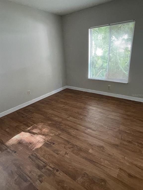 2001 San Marcos Drive Se - Photo 2