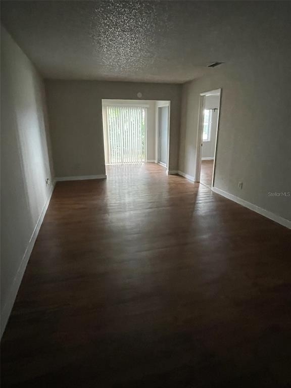 2001 San Marcos Drive Se - Photo 4