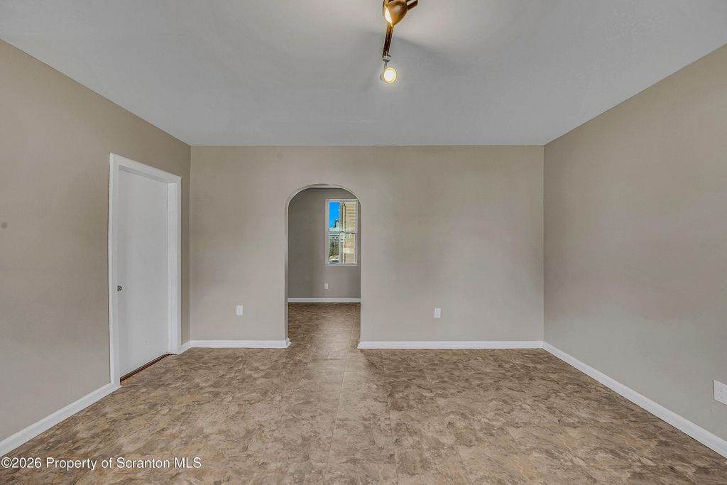 314 Willow - Photo 5