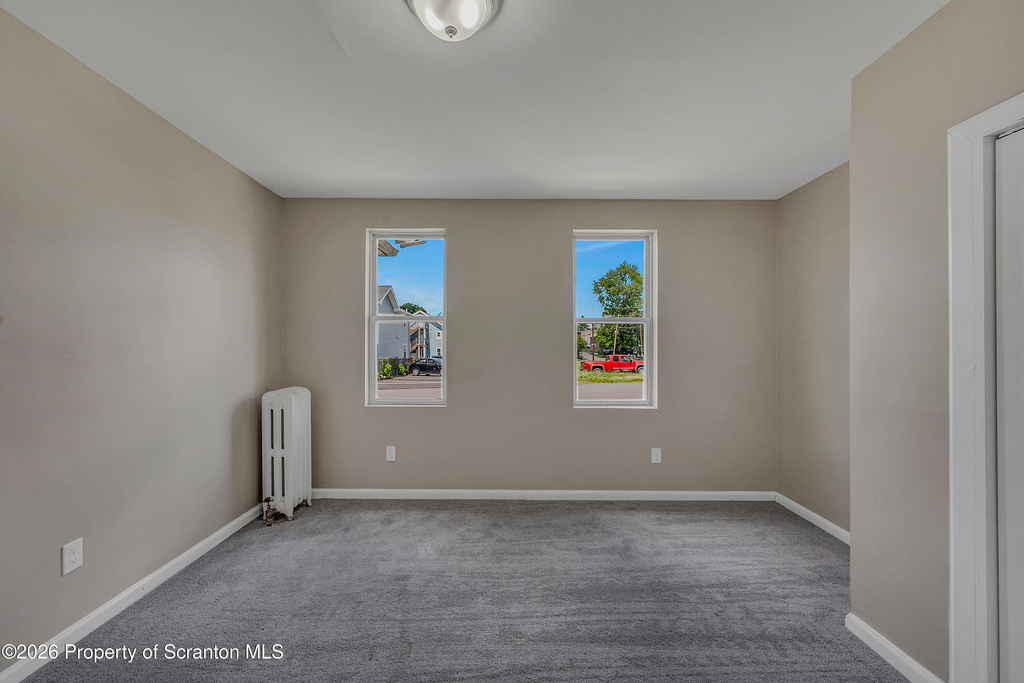 314 Willow - Photo 4