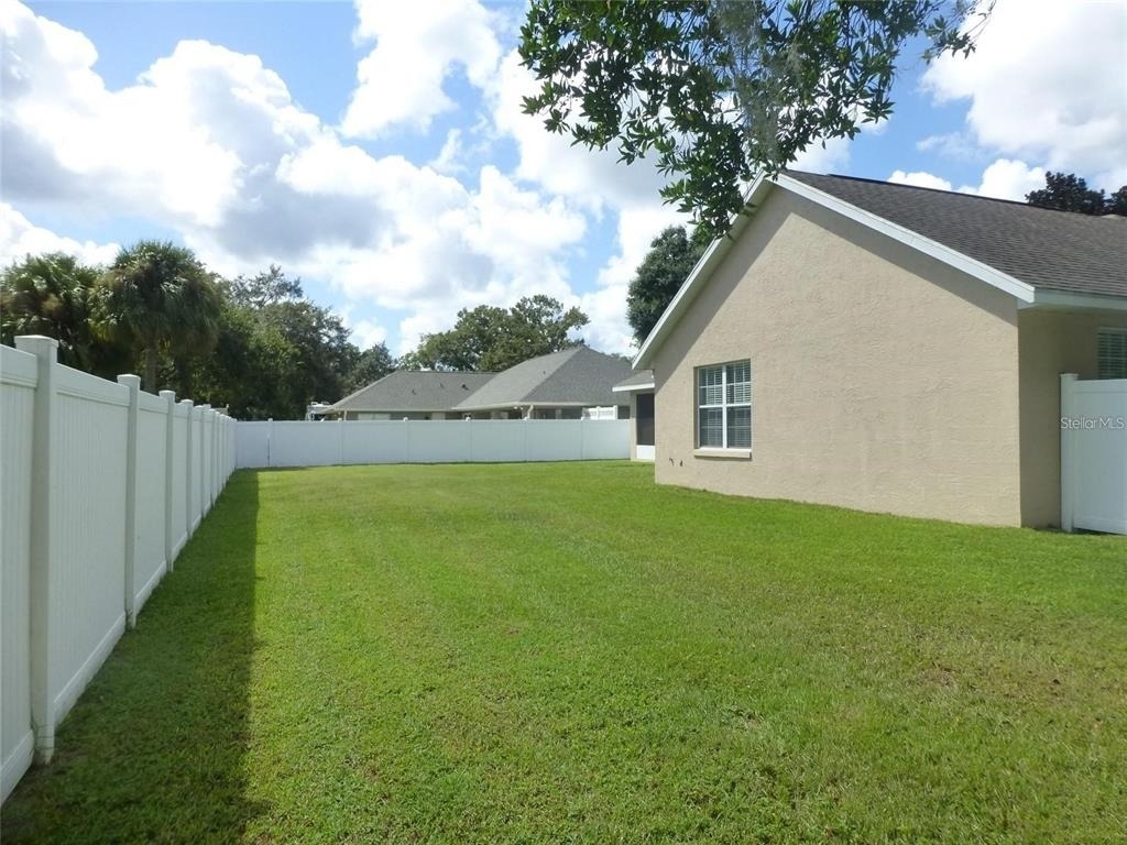 1311 Se 39th Court - Photo 21