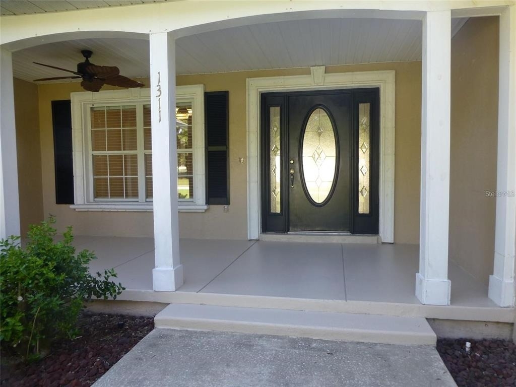 1311 Se 39th Court - Photo 2
