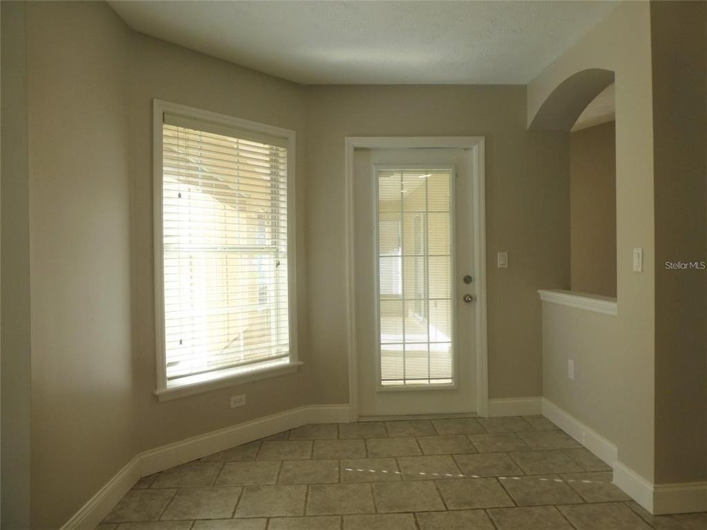 1311 Se 39th Court - Photo 11