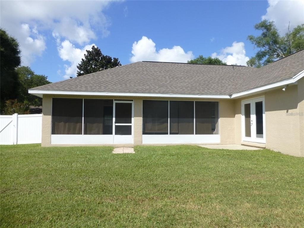 1311 Se 39th Court - Photo 16
