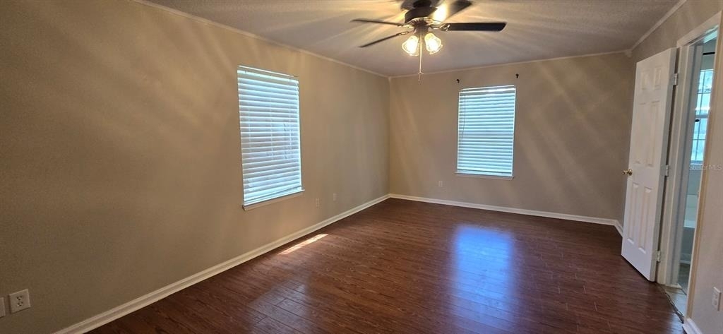 5401 Nw 63rd Place - Photo 12