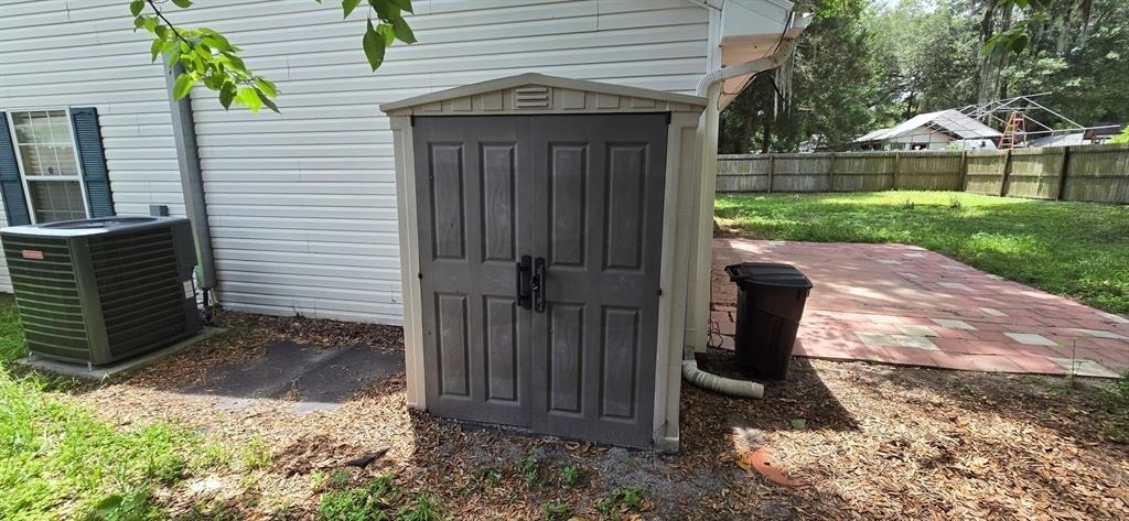 5401 Nw 63rd Place - Photo 16