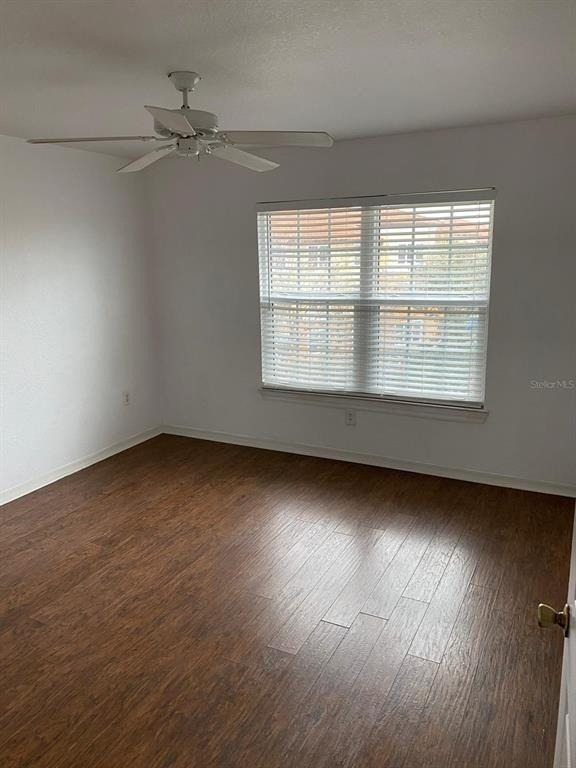 5447 Vineland Road - Photo 5