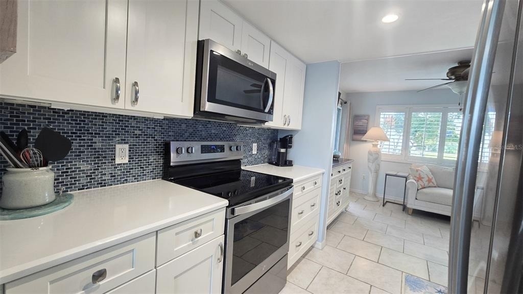 608 Beach Park Lane - Photo 19