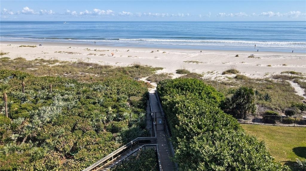 608 Beach Park Lane - Photo 38