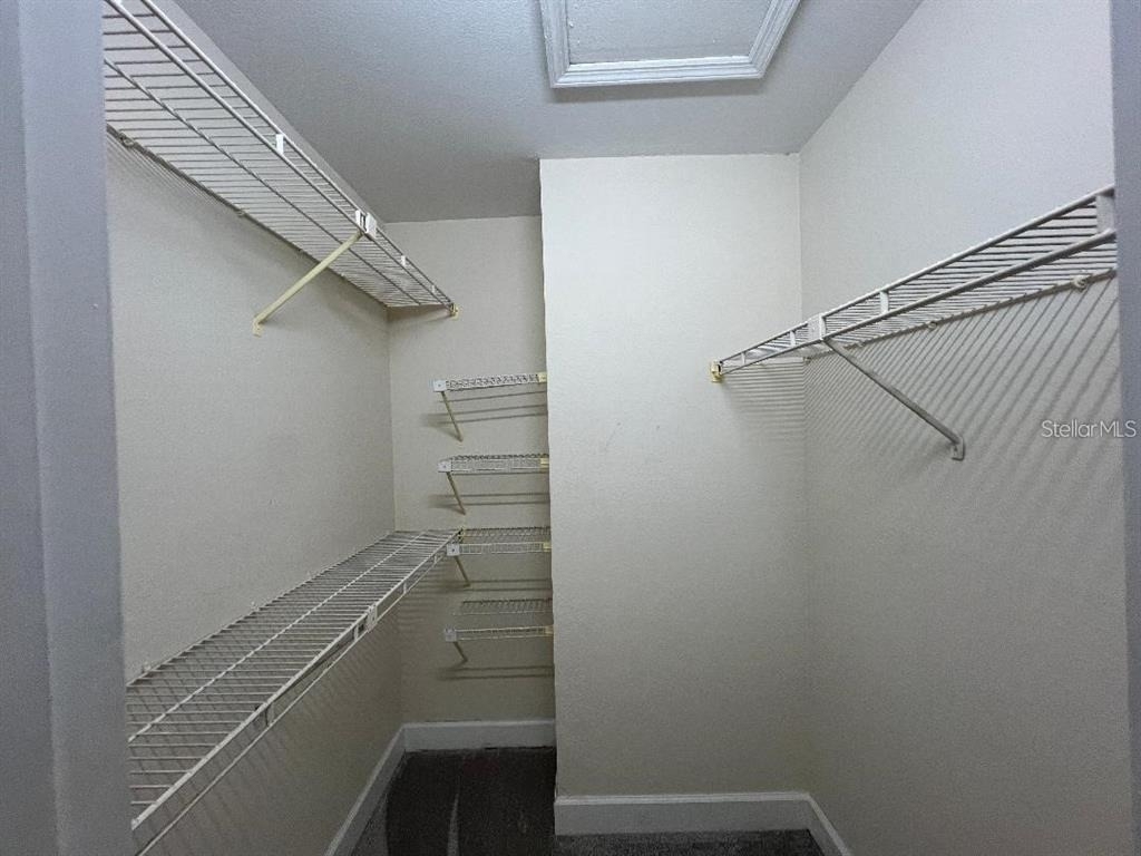940 Douglas Avenue - Photo 9