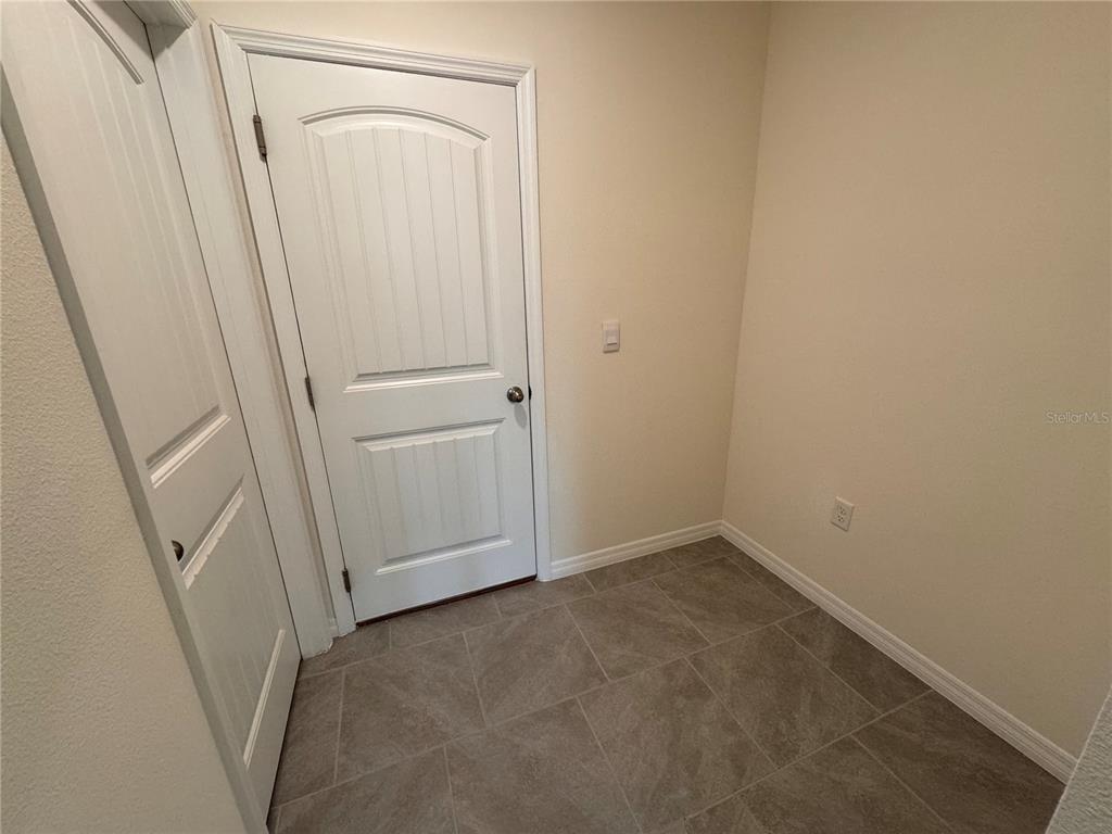 17085 Water Spring Boulevard - Photo 12