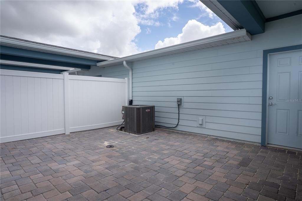 4580 Maple Waltz Alley - Photo 17