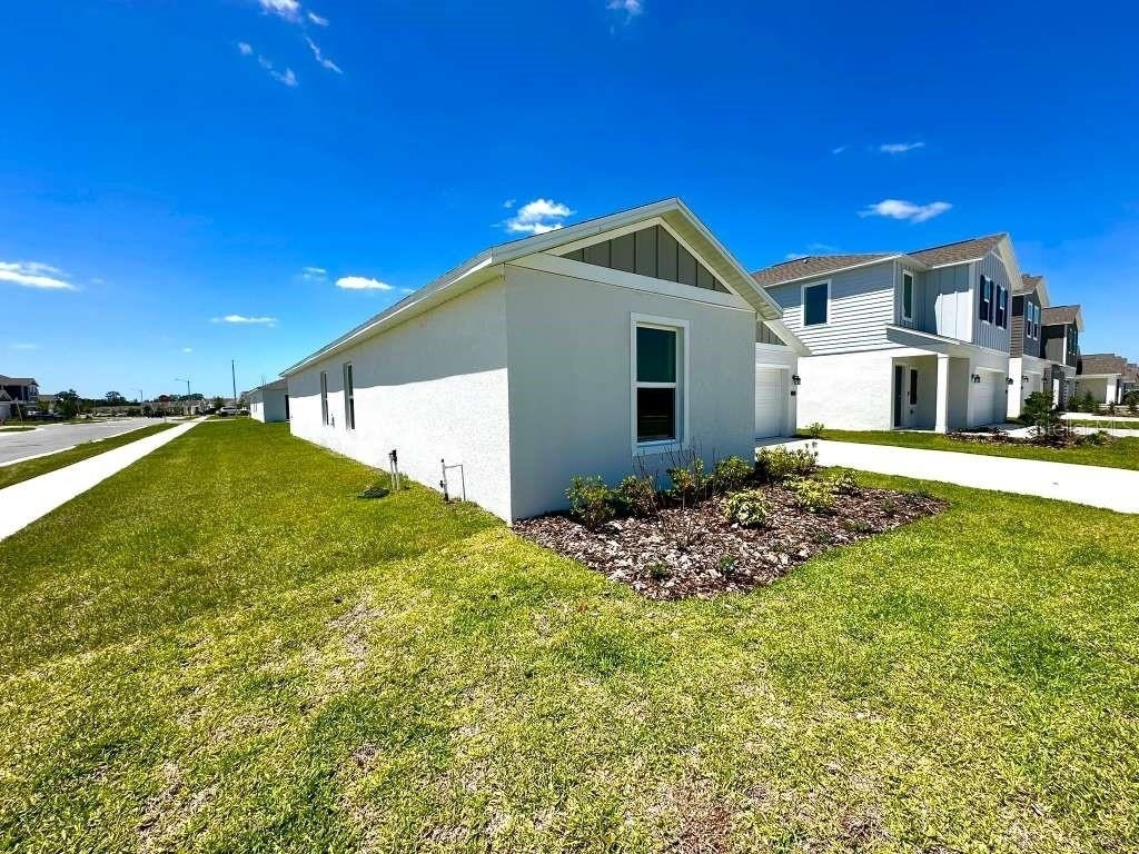 2102 Chris Drive - Photo 5