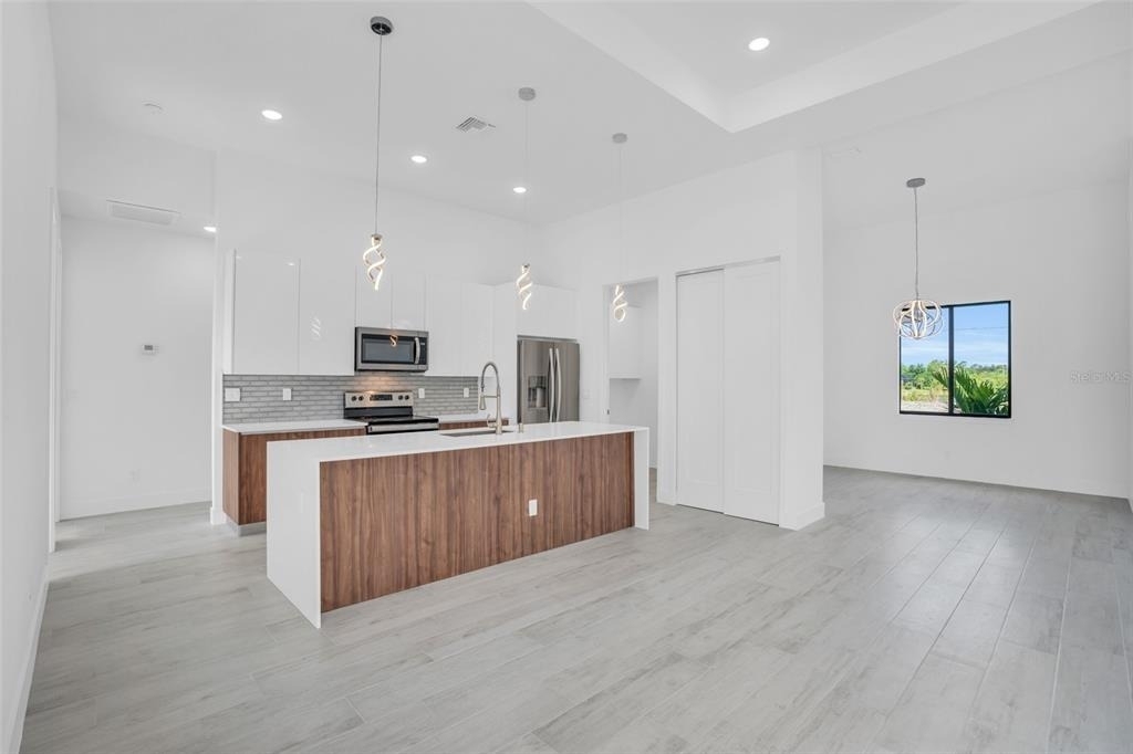 9108 Santa Lucia Drive - Photo 17
