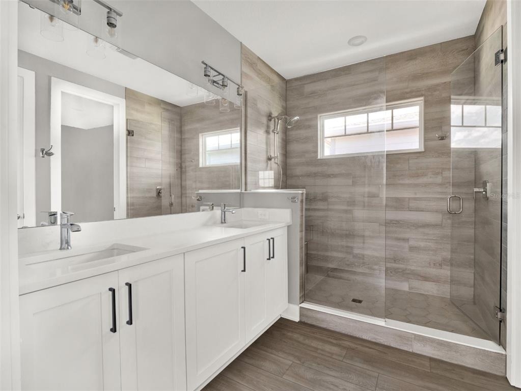 7653 Nemours Parkway - Photo 17