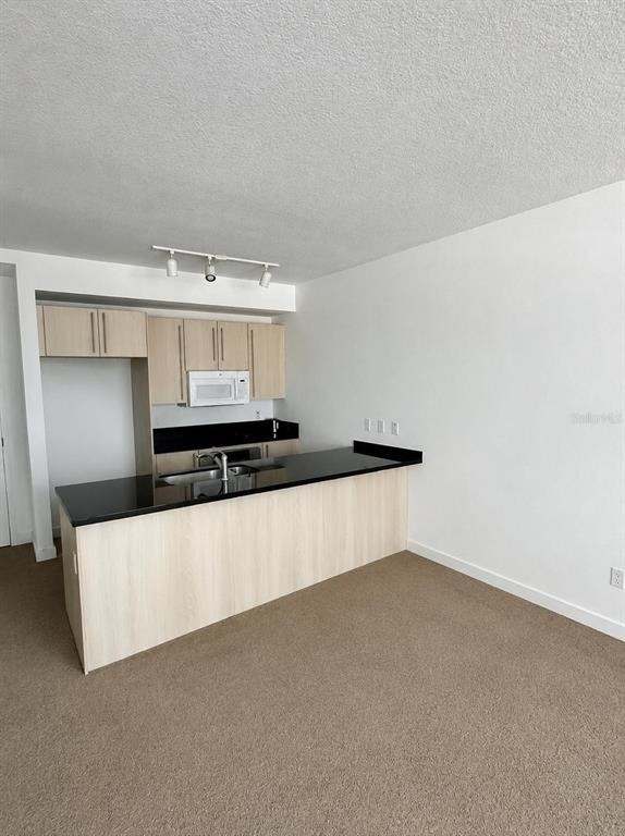 1111 Sw 1st Avenue - Photo 1