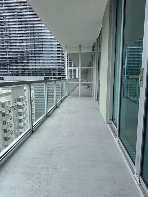 1111 Sw 1st Avenue - Photo 7