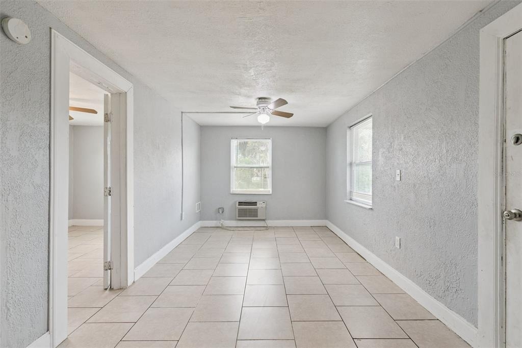 320 Dummitt Avenue - Photo 6