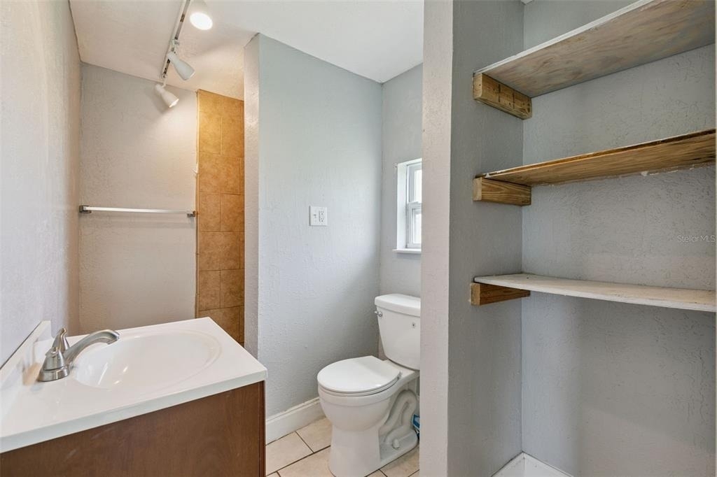 320 Dummitt Avenue - Photo 13