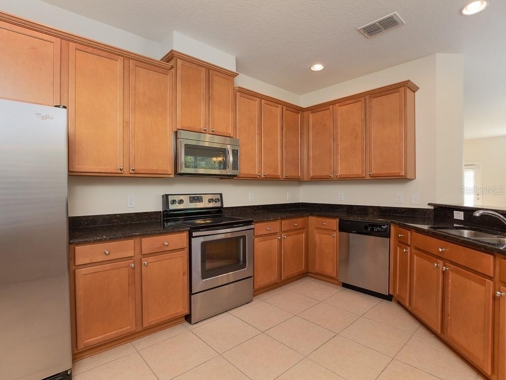 12230 Langstaff Drive - Photo 4