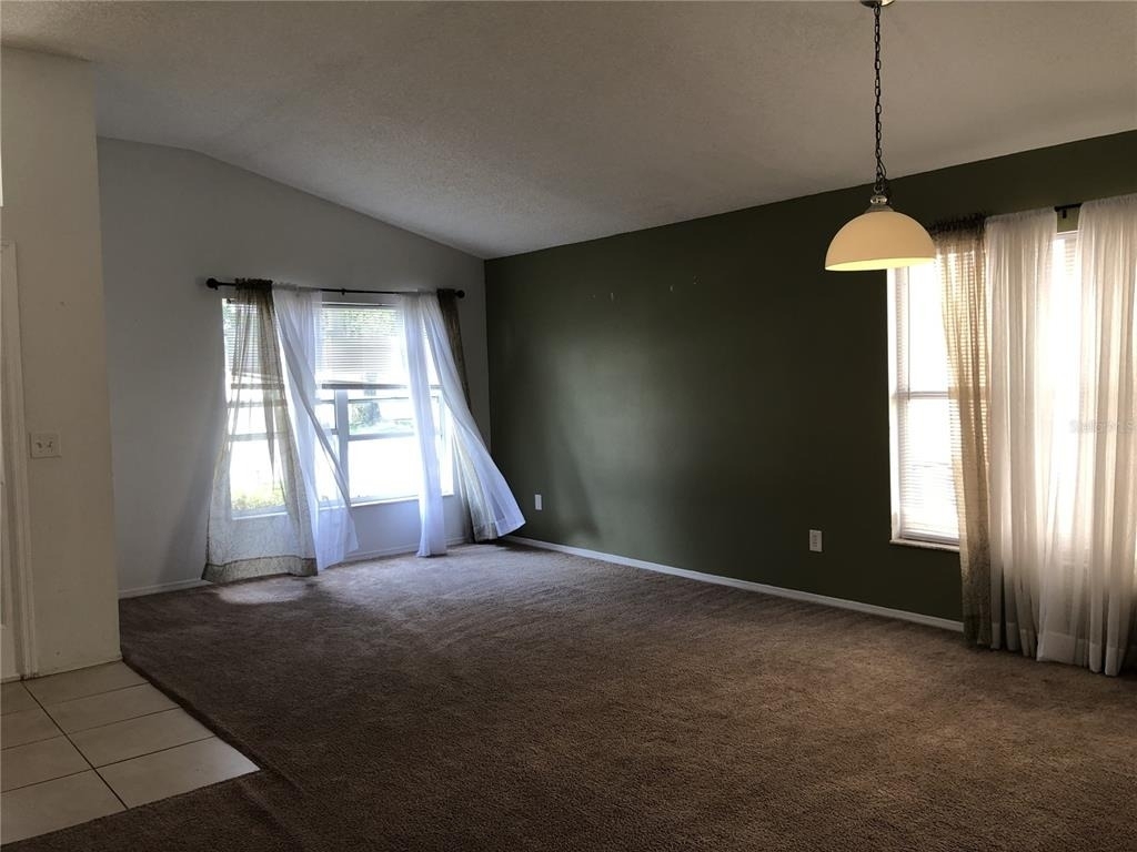 2673 Chatham Circle - Photo 1