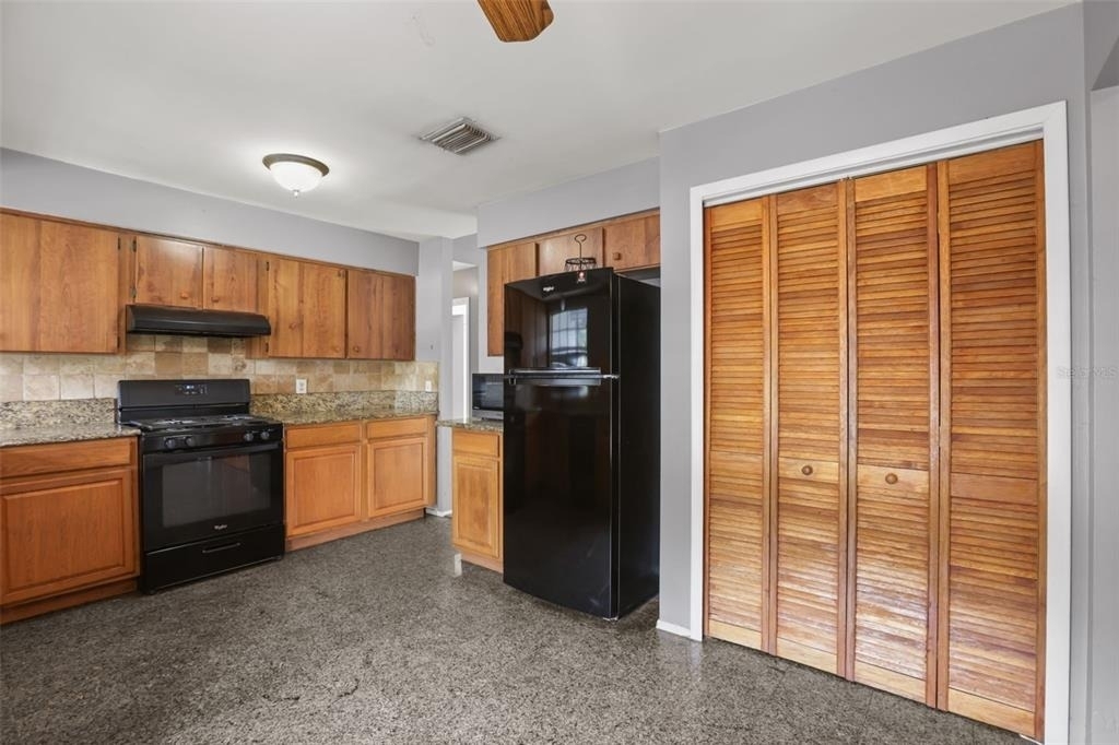 12136 Shallot Street - Photo 9