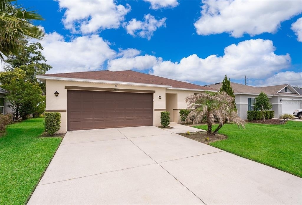 2405 Bulrush Drive - Photo 3