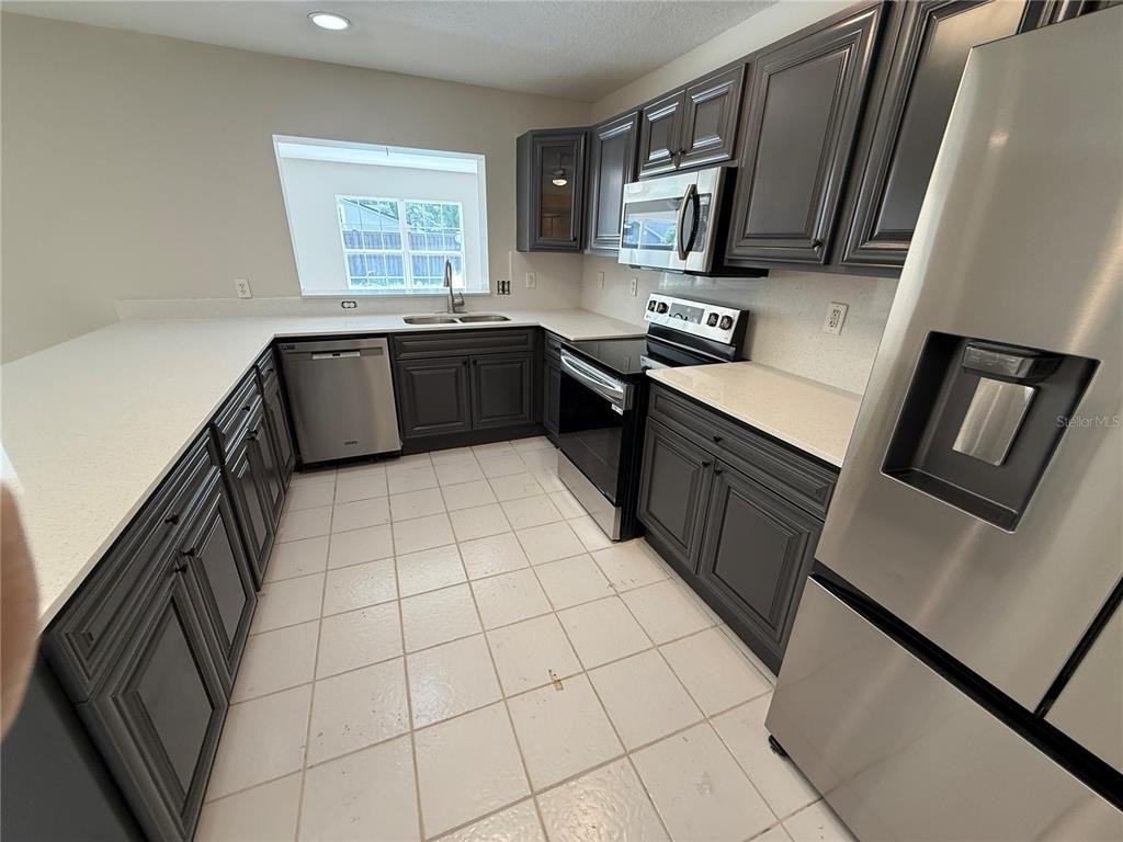 641 Brookside Road - Photo 5