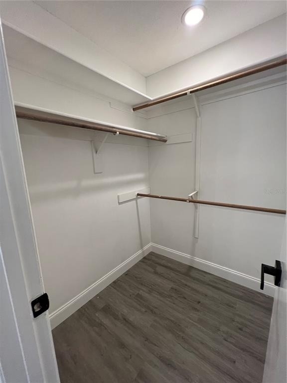 916 Robinhood Court - Photo 18