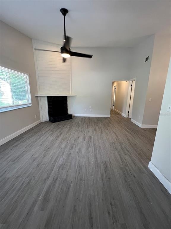 916 Robinhood Court - Photo 2