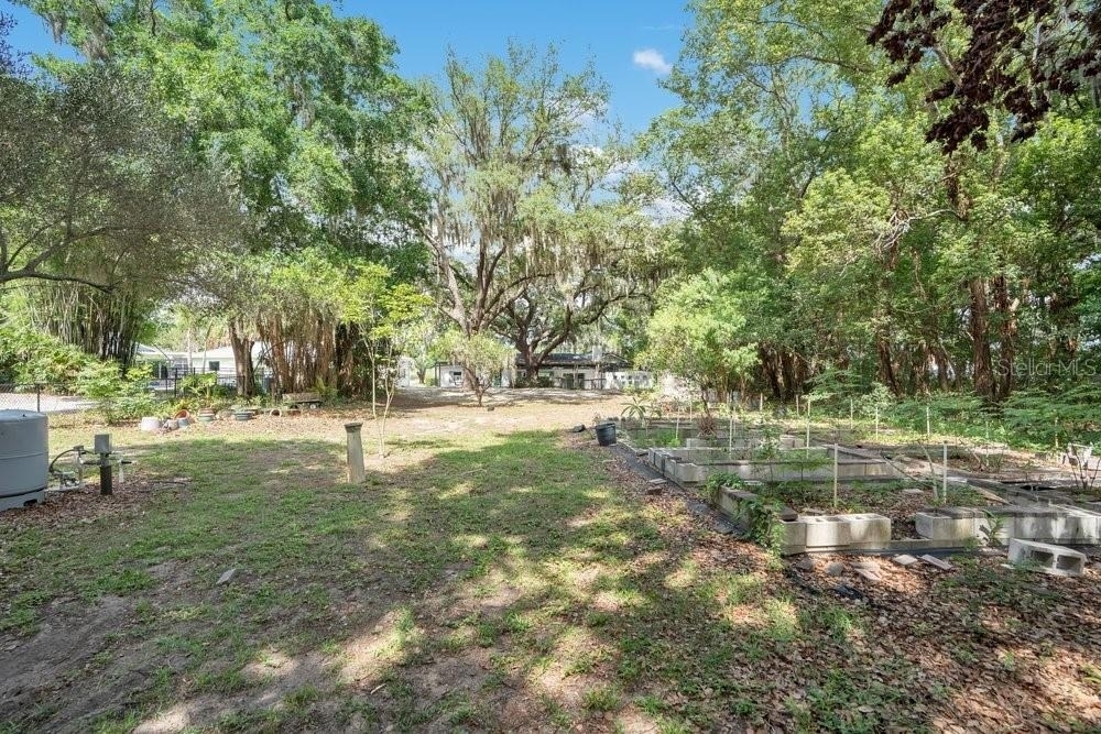 820 East Boulevard - Photo 53