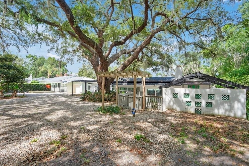 820 East Boulevard - Photo 48