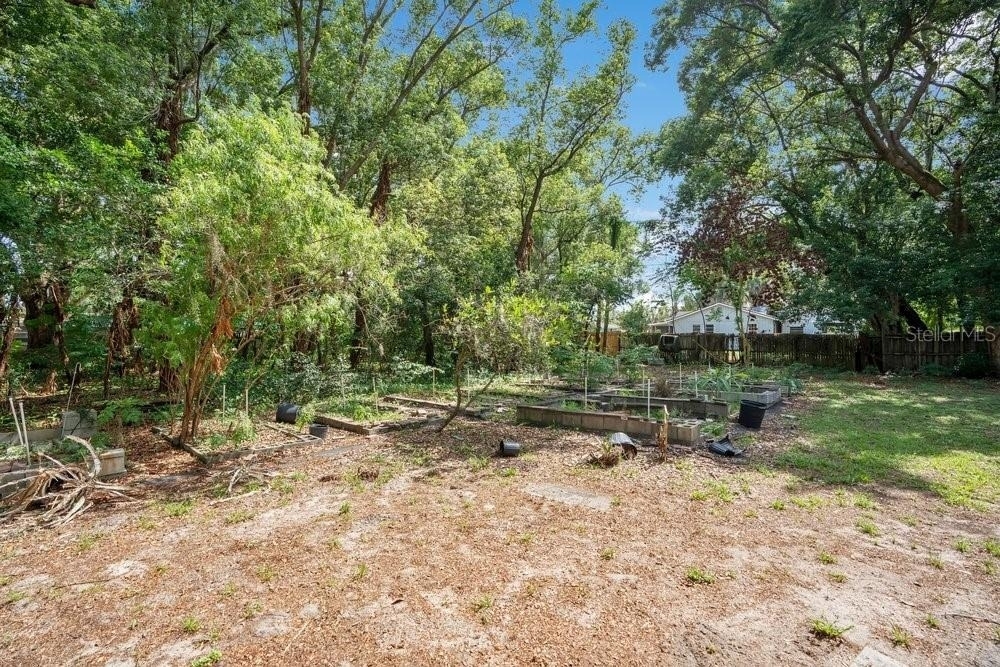 820 East Boulevard - Photo 51
