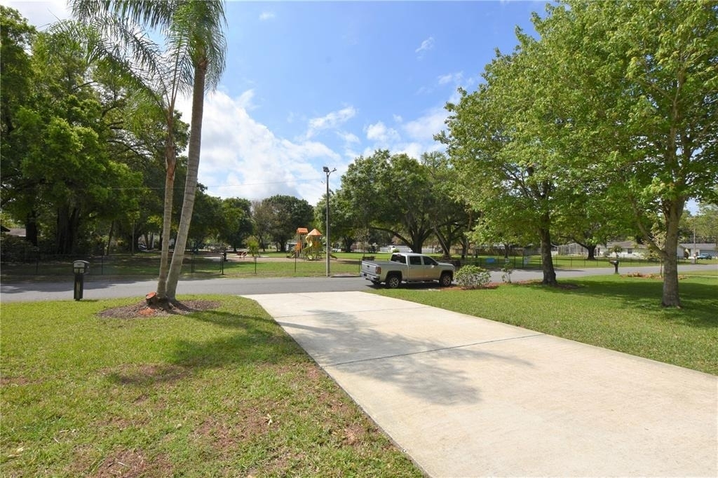 1424 Phyllis Street - Photo 23