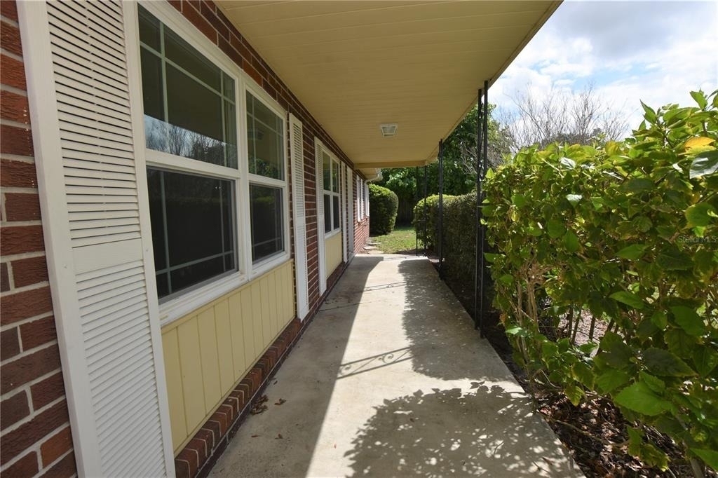 1424 Phyllis Street - Photo 24