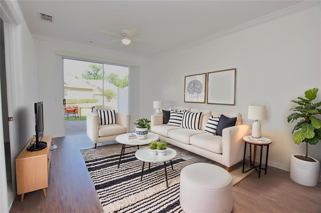 6352 Sedgeford Drive - Photo 5