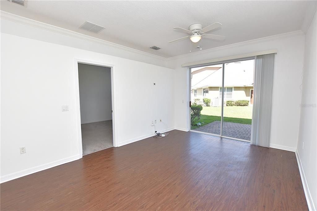 6352 Sedgeford Drive - Photo 9