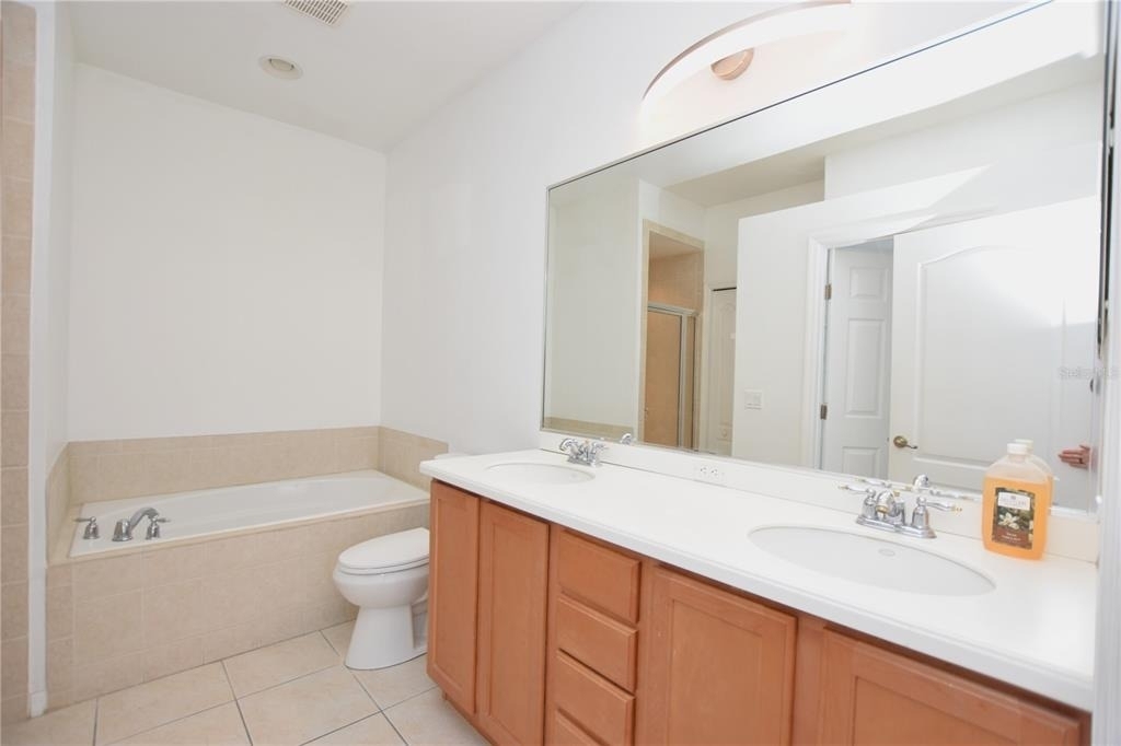 6352 Sedgeford Drive - Photo 13