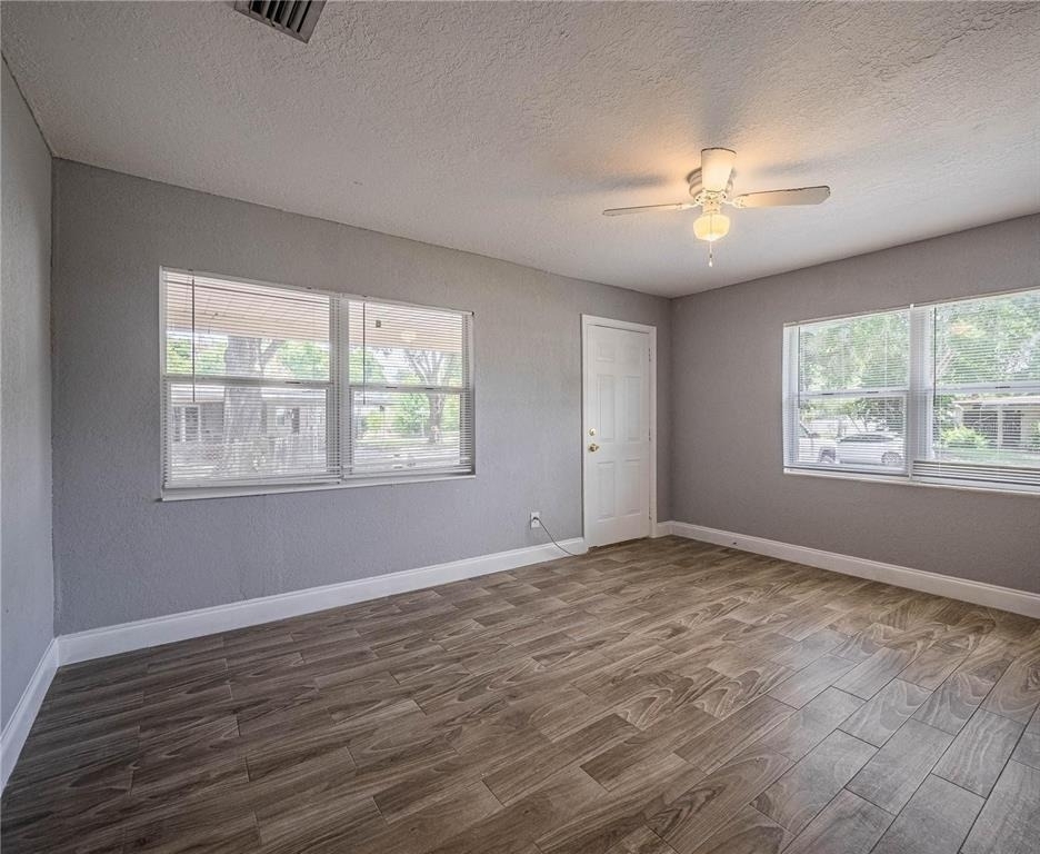 2414 Avenue A Terrace Nw - Photo 2