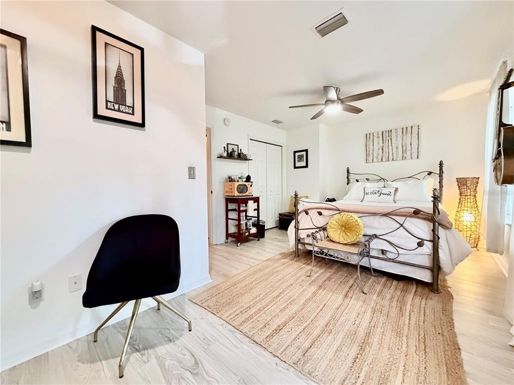 11607 Nw 18th Place - Photo 9