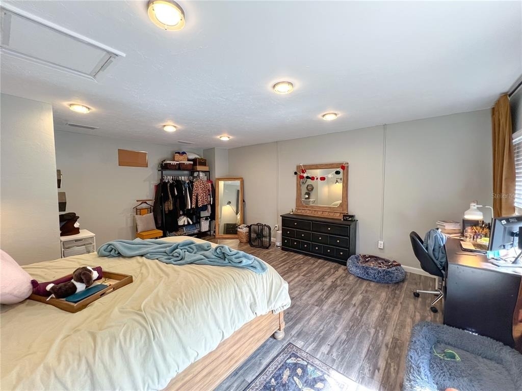 704 Ne 1st Street - Photo 6